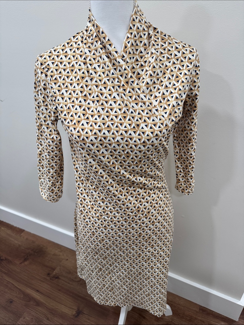 J. McLaughlin Cream, Brown, & Blue Long Sleeve Dress